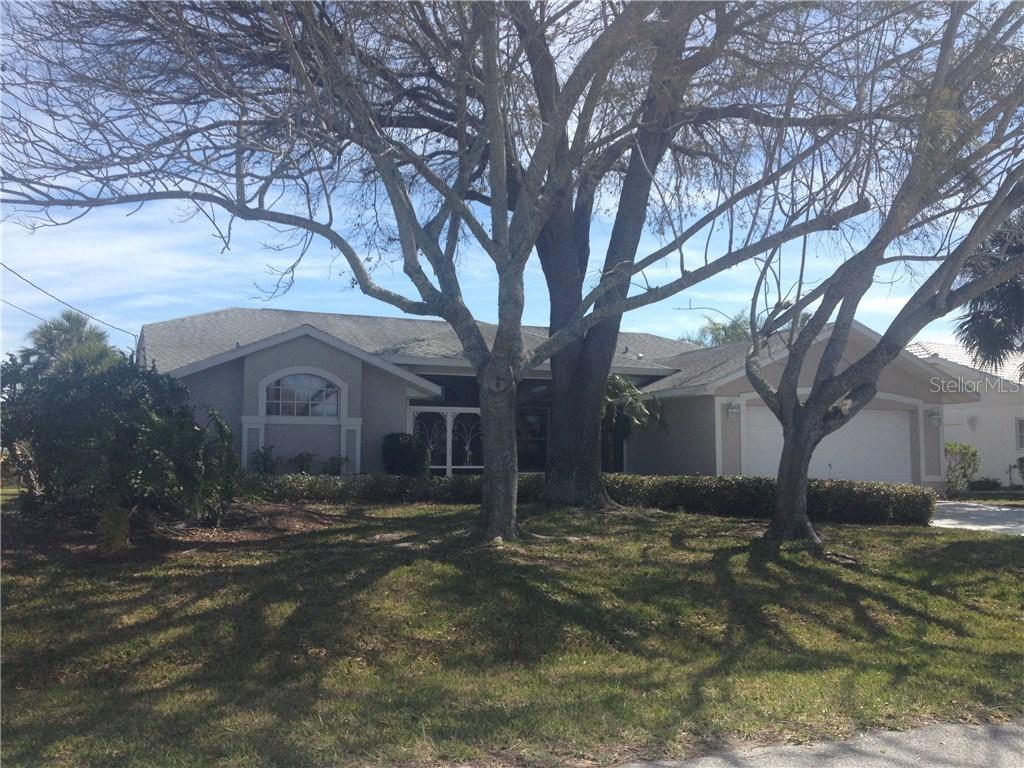 122 Sportsman Rd., Rotonda West, FL 33947