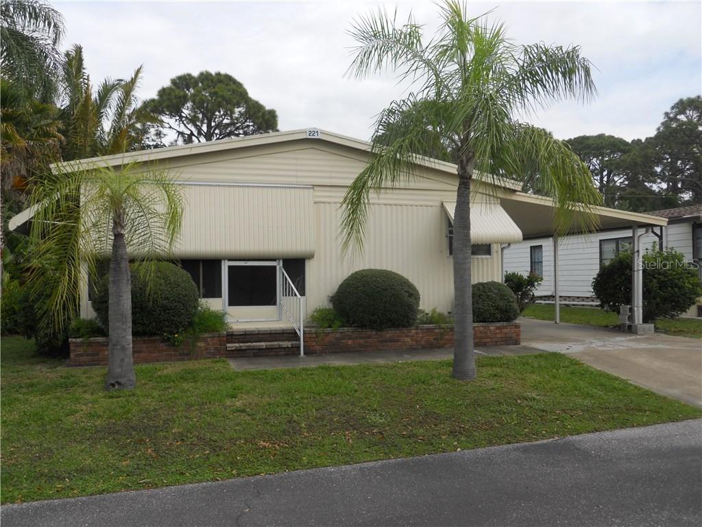 221 Tasmania Ln., Englewood, FL 34223