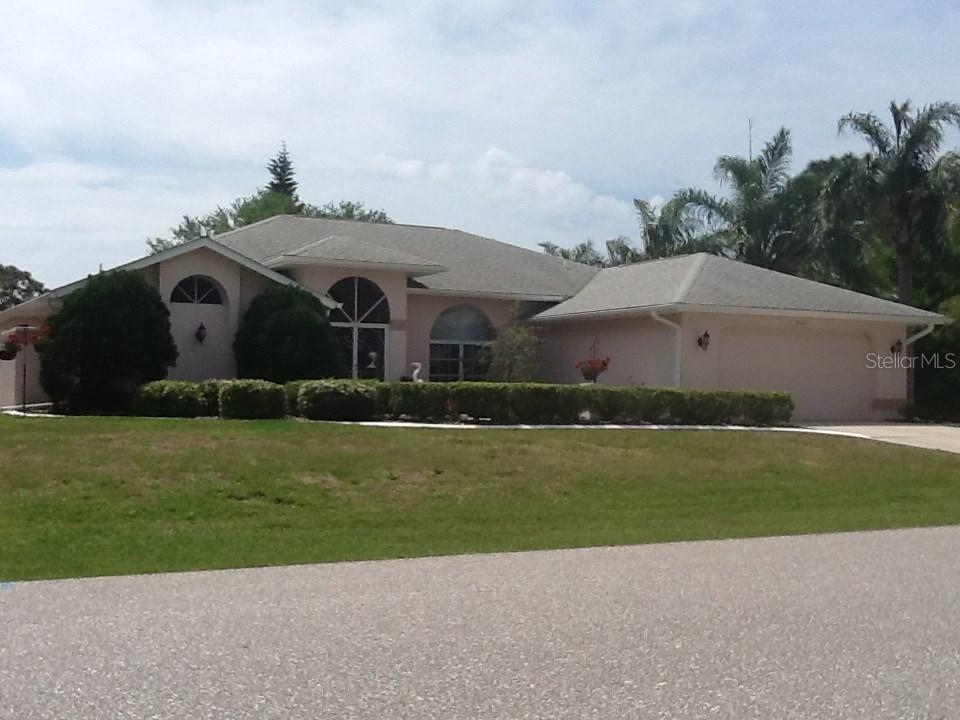 10043 Barker Ave., Englewood, FL 34224