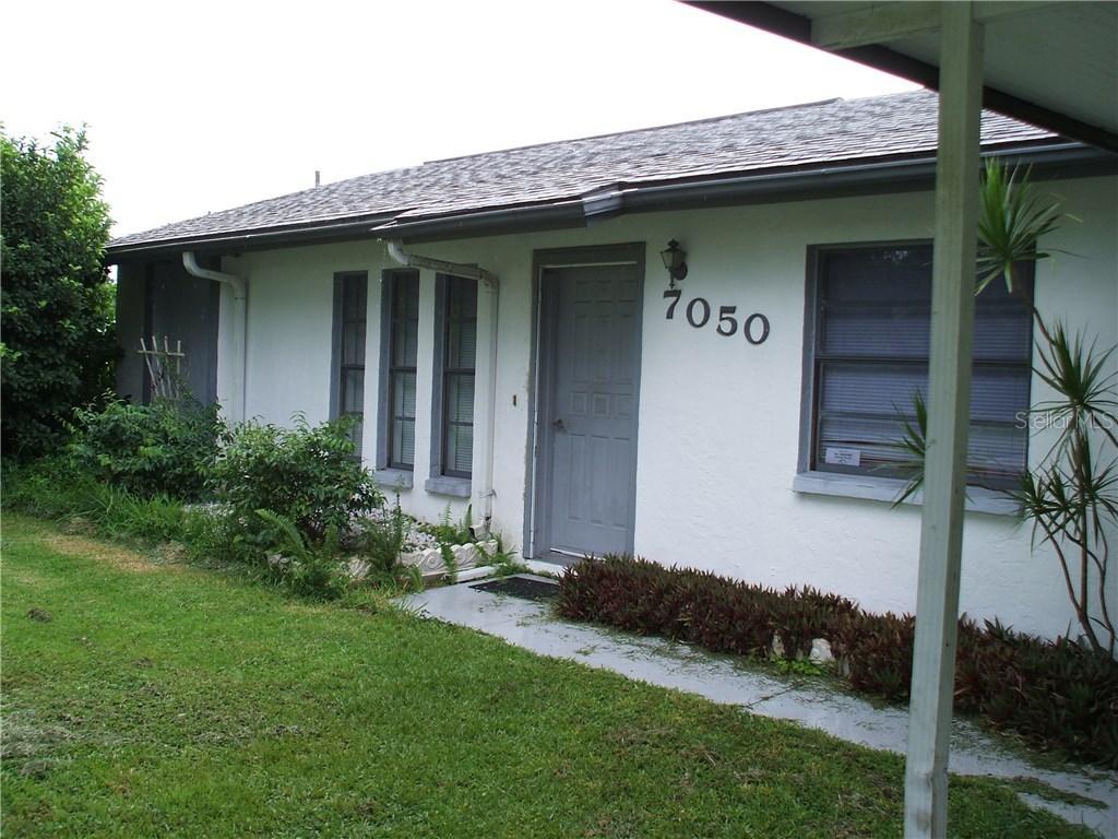 7050 Mamouth St, Englewood, FL 34224