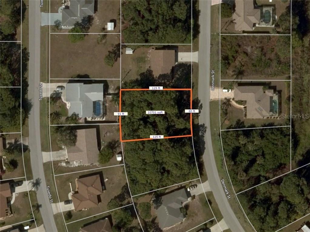 7069 Denmark St., Englewood, FL 34224