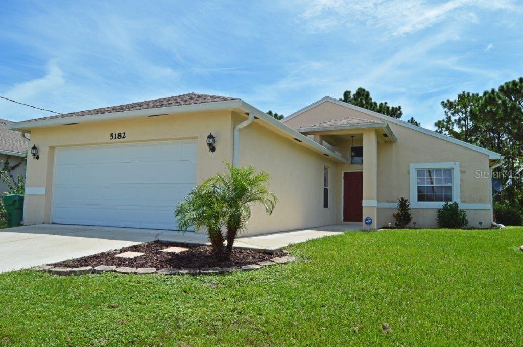 5182 Cannon St., Port Charlotte, FL 33981
