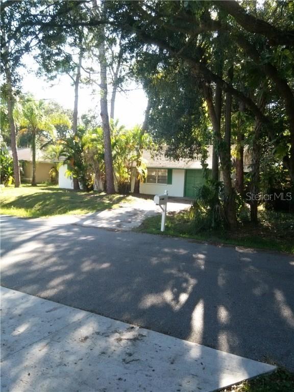 2048 Fairfield Ave., Sarasota, FL 34232