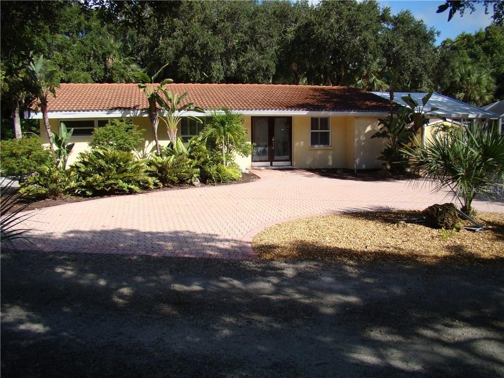 3059 N Beach Rd., Englewood, FL 34223