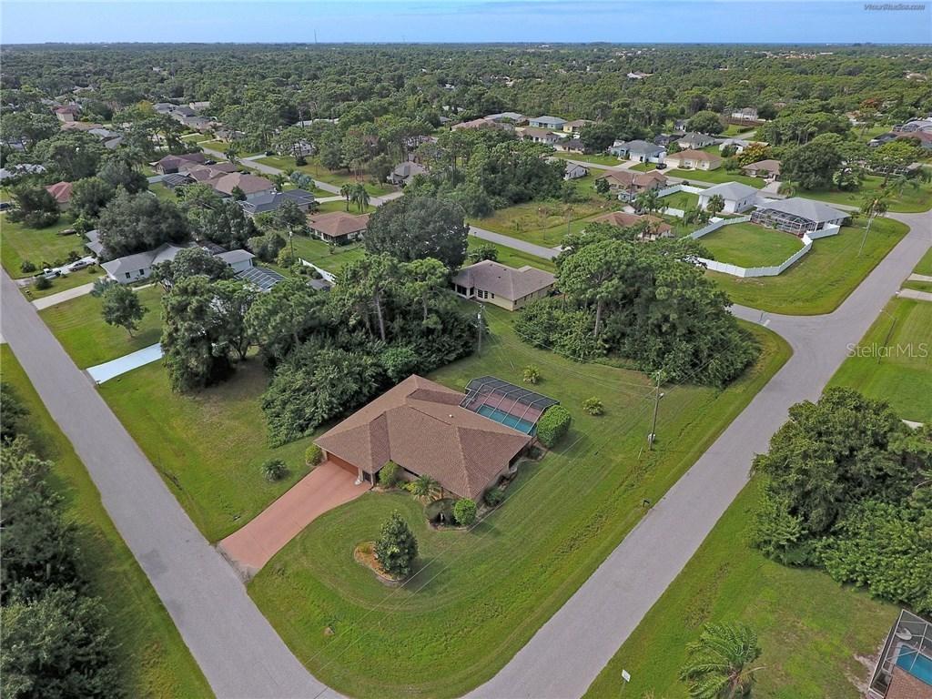 9467 Casa Grande Ave., Englewood, FL 34224