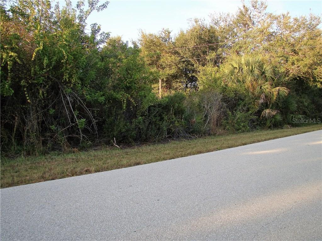 7235 Crown Dr., Englewood, FL 34224