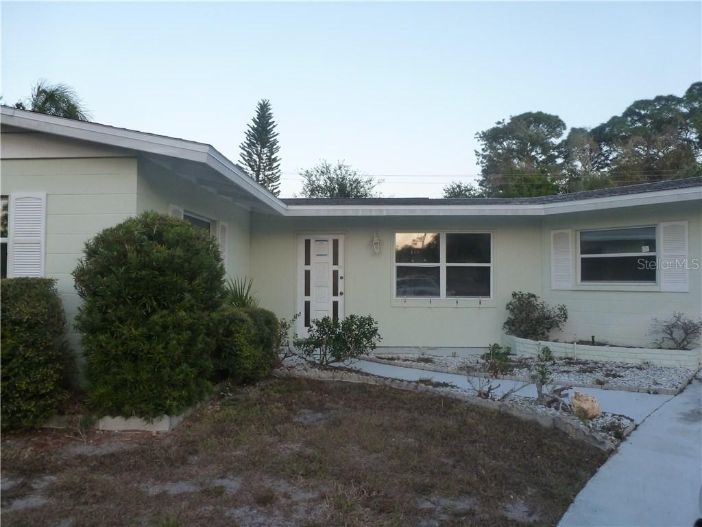 923 Nokomis Ave., Venice, FL 34285