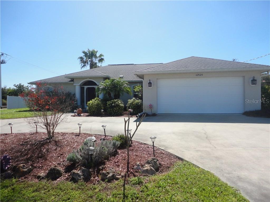 10525 Greenway Ave., Englewood, FL 34224