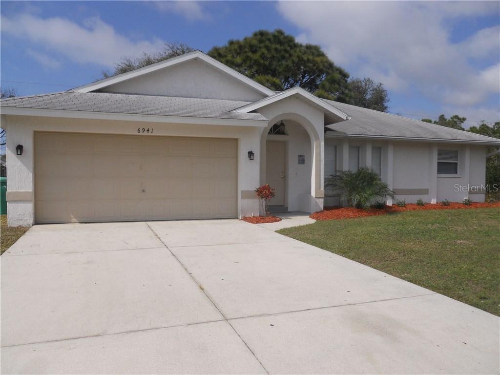 6941 Tuxedo St., Englewood, FL 34224
