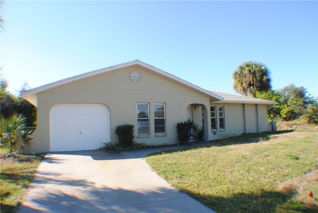 11113 Carnegie Ave., Englewood, FL 34224