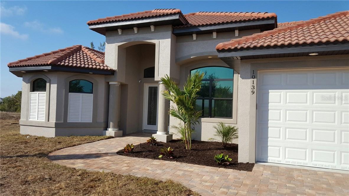 10139 Kansas City St., Port Charlotte, FL 33981