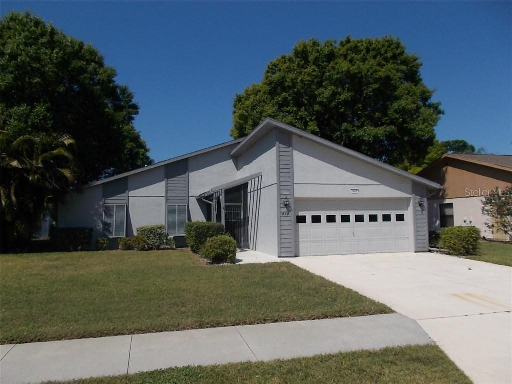 437 Cypress Forest Dr., Englewood, FL 34223