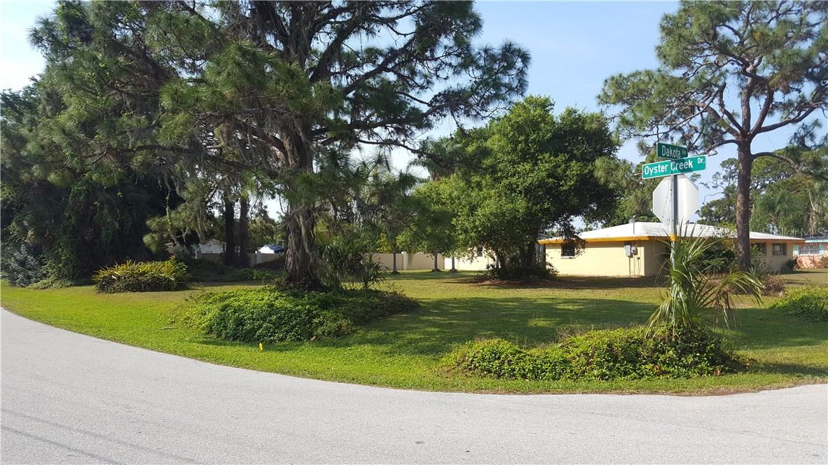 2101 Oyster Creek Dr., Englewood, FL 34224