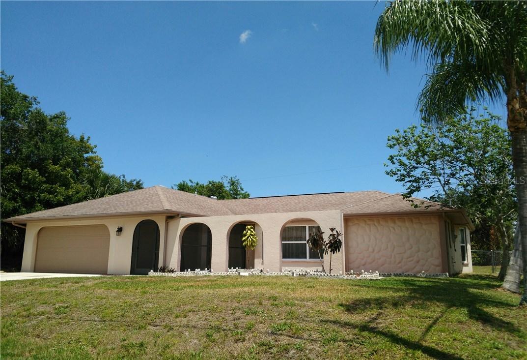 2772 Auburn Blvd., Port Charlotte, FL 33948