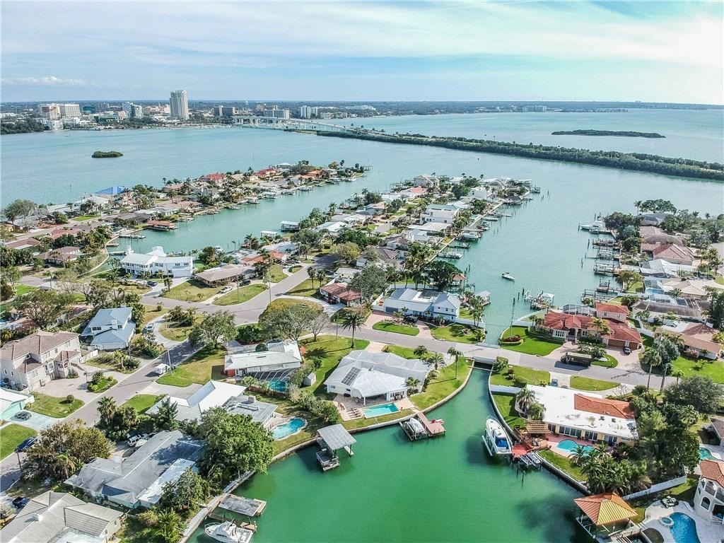 106 Midway Island, Clearwater Beach, FL 33767