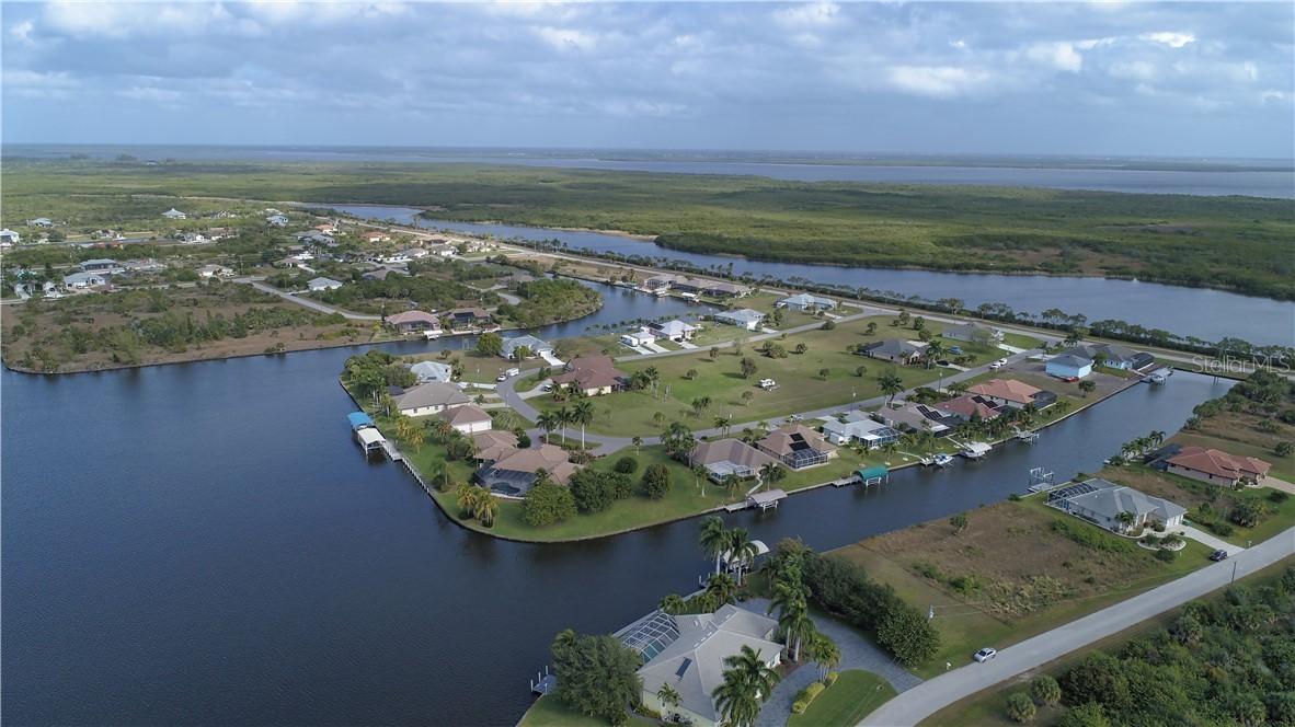 15458 Seafoam Cir., Port Charlotte, FL 33981