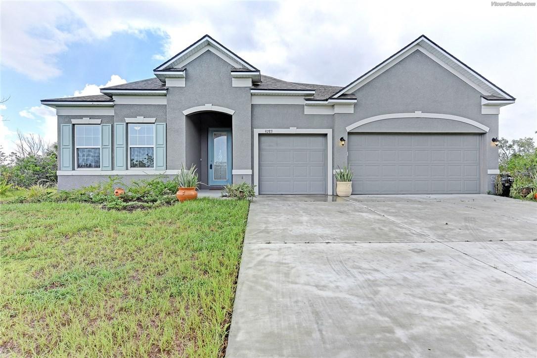 9283 Newnan Cir., Port Charlotte, FL 33981