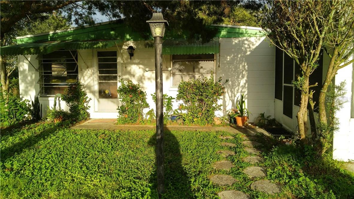 1685 Faust Dr., Englewood, FL 34224