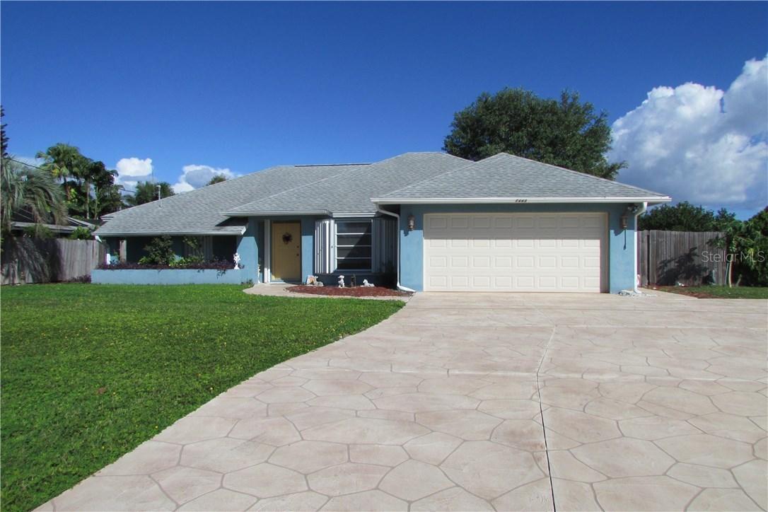 7462 Spinnaker Blvd., Englewood, FL 34224