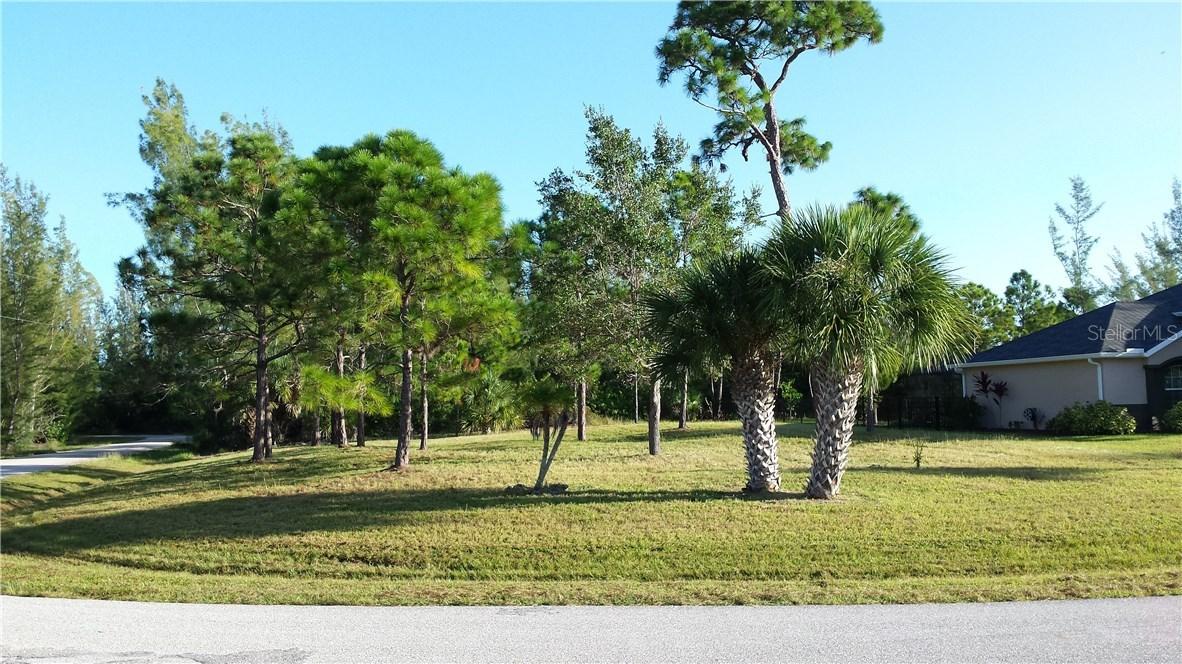 10527 Live Oak Rd., Port Charlotte, FL 33981