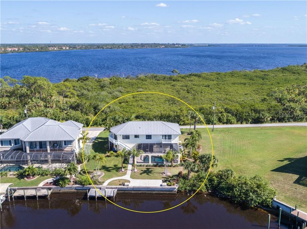 4255 Spire St., Port Charlotte, FL 33981