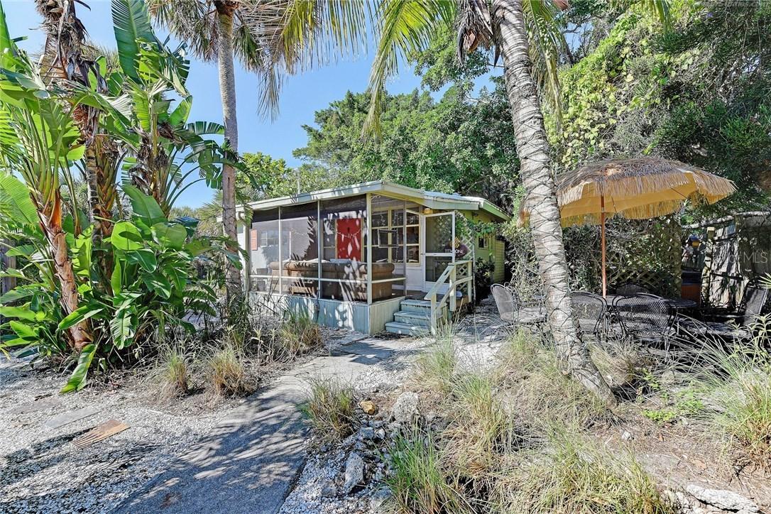 146 Wilhelm Dr., Englewood, FL 34223