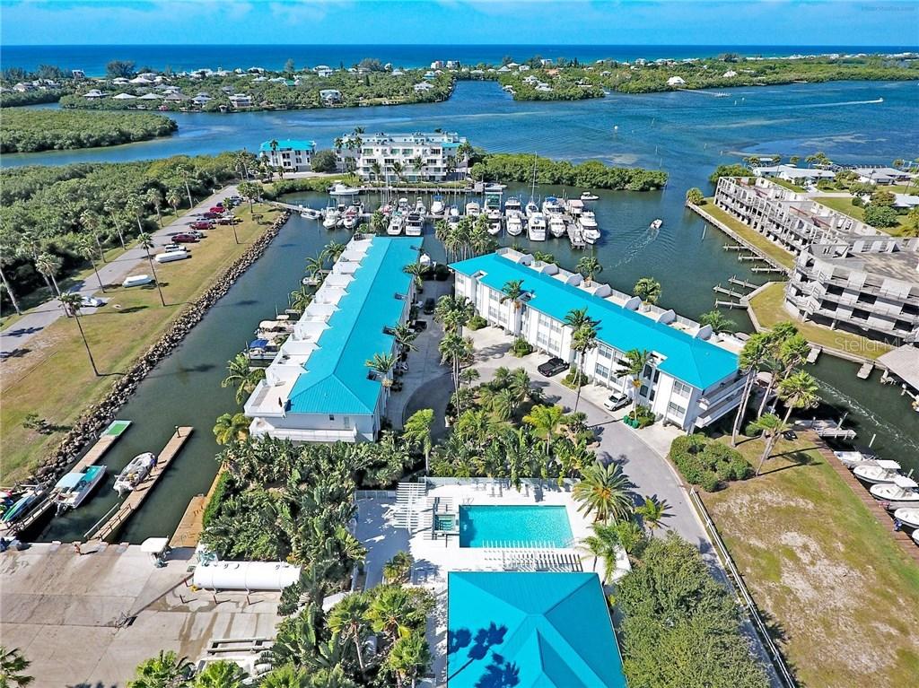 8222 Harborside Cir., Englewood, FL 34224