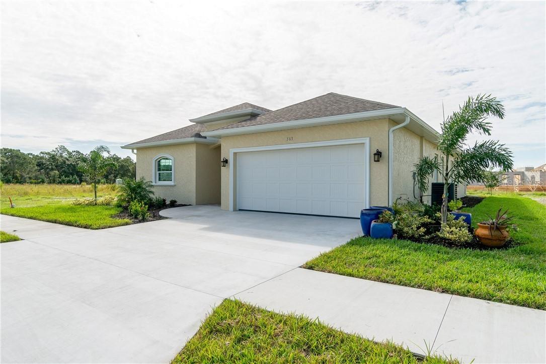 563 Box Elder Ct., Englewood, FL 34223