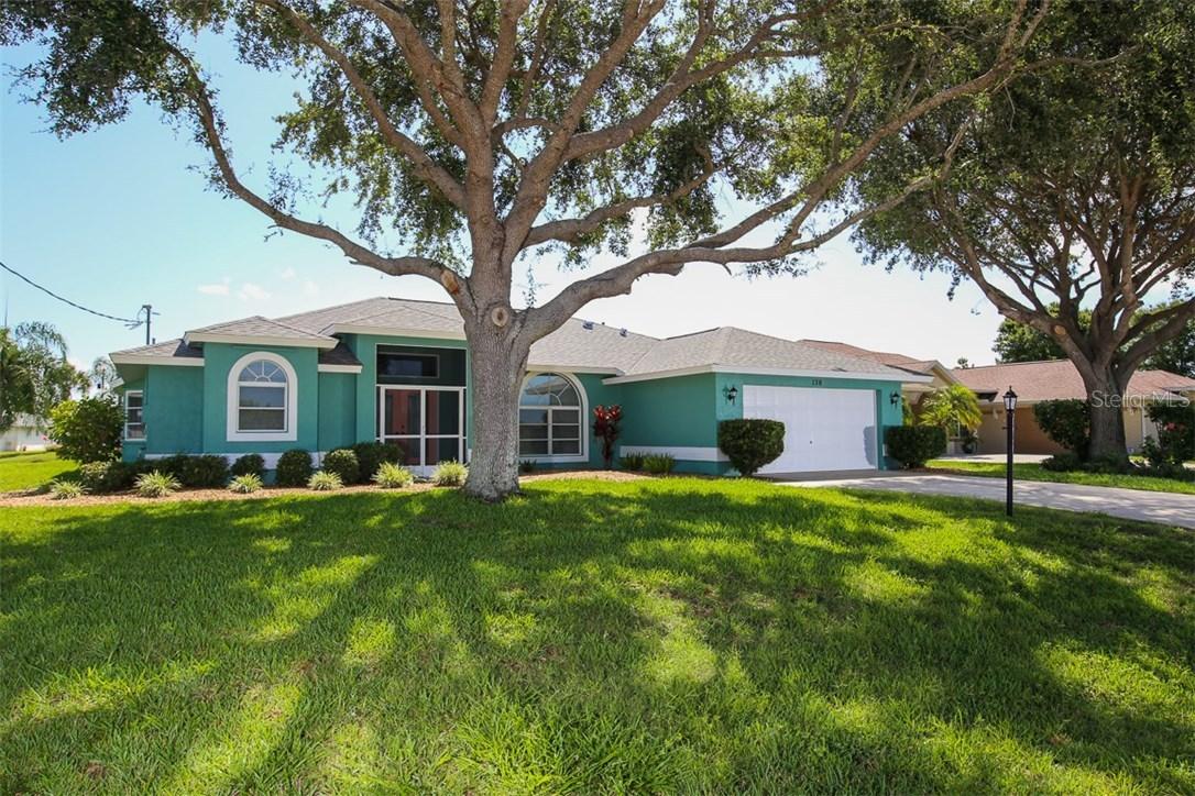 136 Broadmoor Ln., Rotonda West, FL 33947