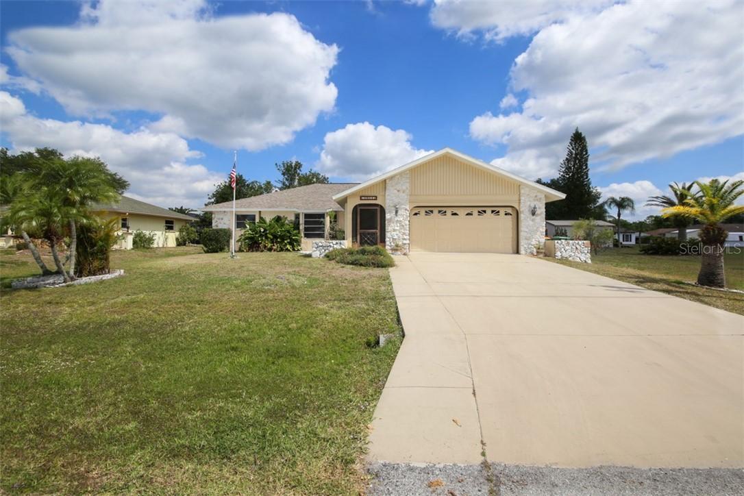 10112 Edmonton Ave., Englewood, FL 34224