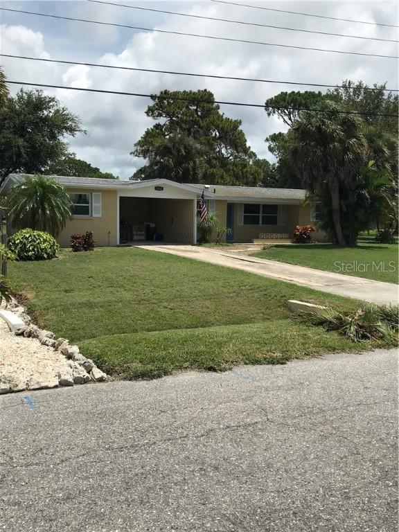 550 Denburn Ct., Englewood, FL 34223