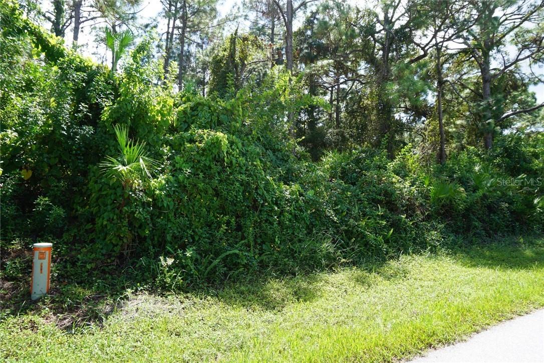 8325 Osprey Rd., Englewood, FL 34224