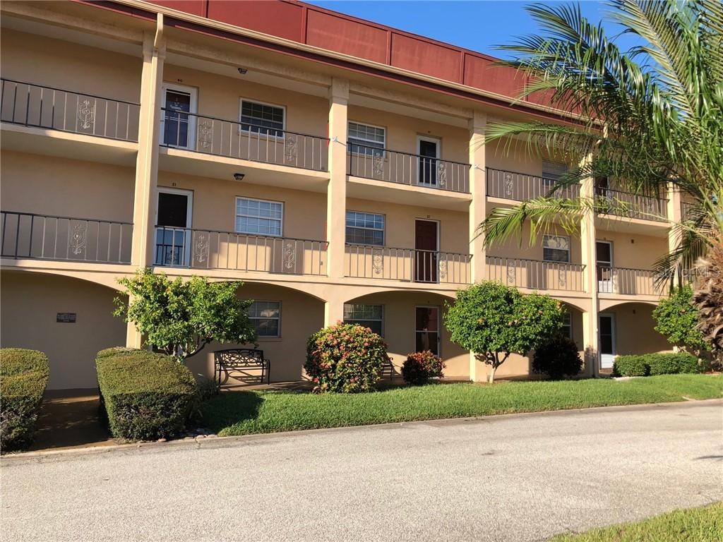 10215 Regal Dr. #22, Largo, FL 33774