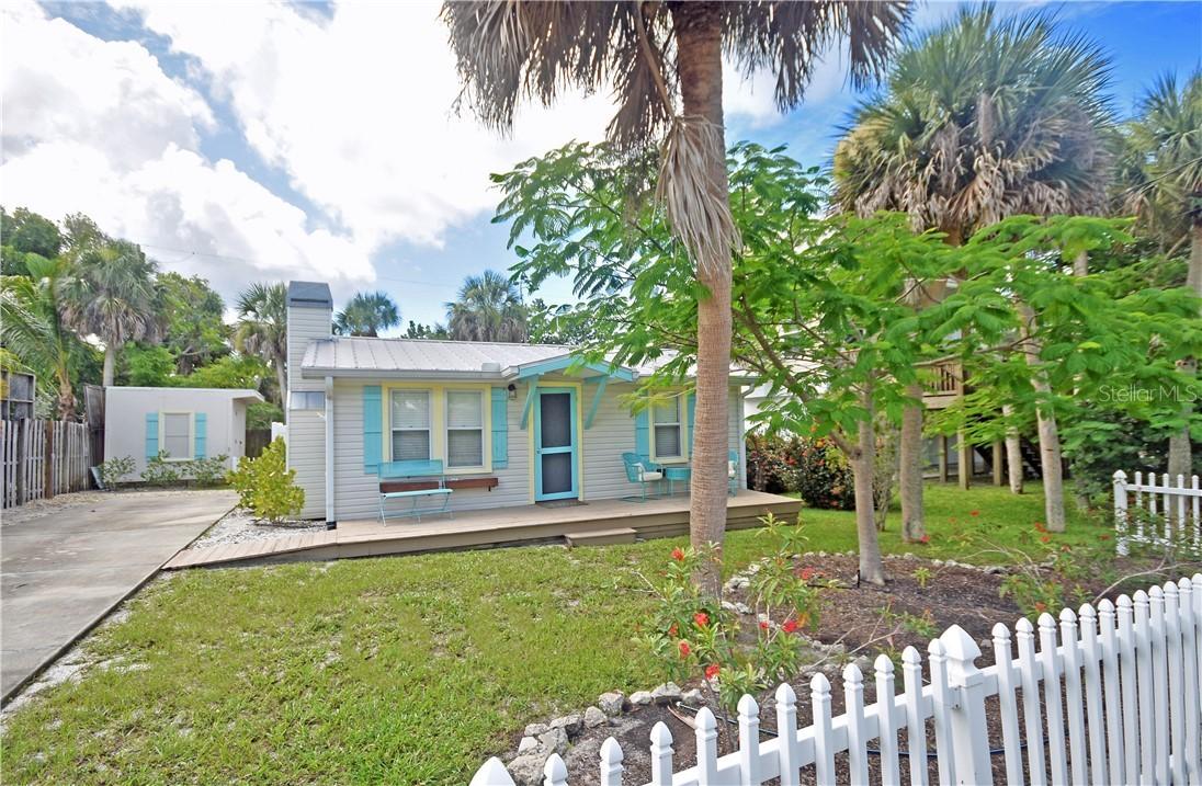 135 Wilhelm Dr., Englewood, FL 34223