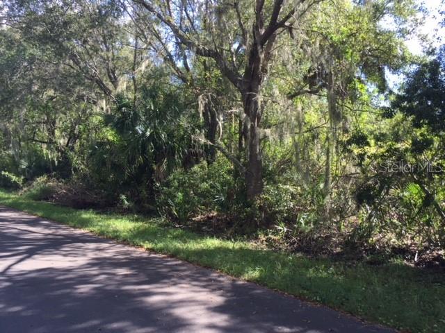 12071 Leroy Ave., Port Charlotte, FL 33953