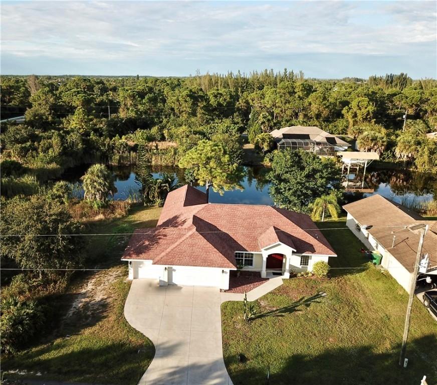 15832 Hennipen Cir., Port Charlotte, FL 33981