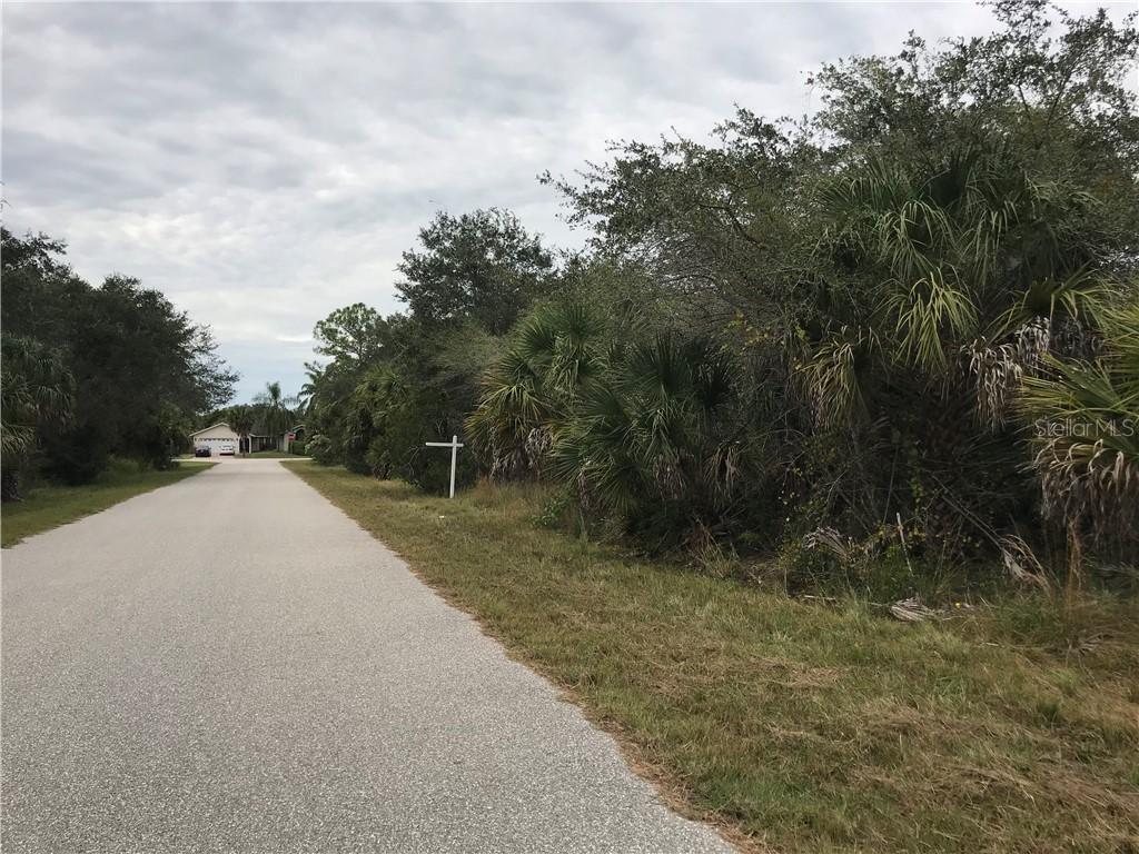 17094 Constance Ln., Port Charlotte, FL 33948