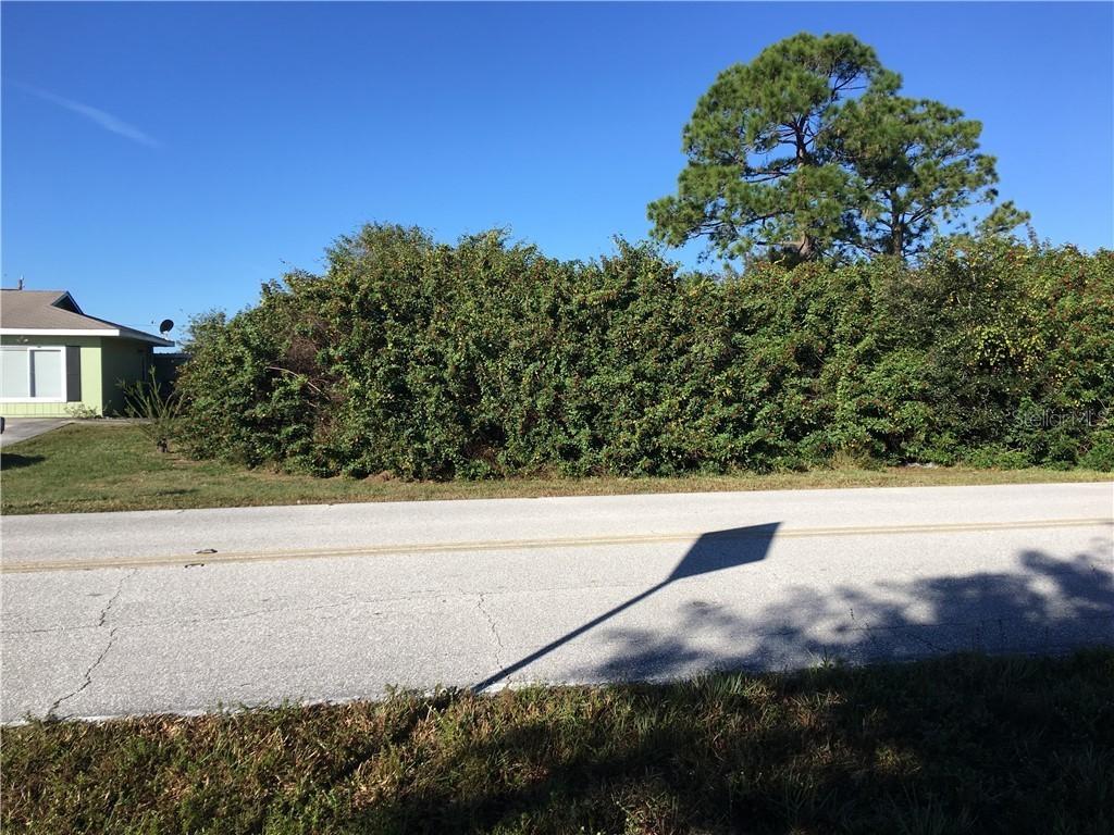 6047 Sunnybrook Blvd., Englewood, FL 34224