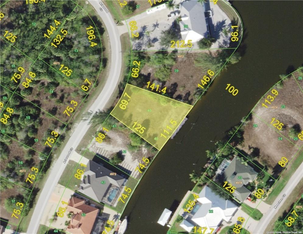 8218 Arlewood Cir., Port Charlotte, FL 33981