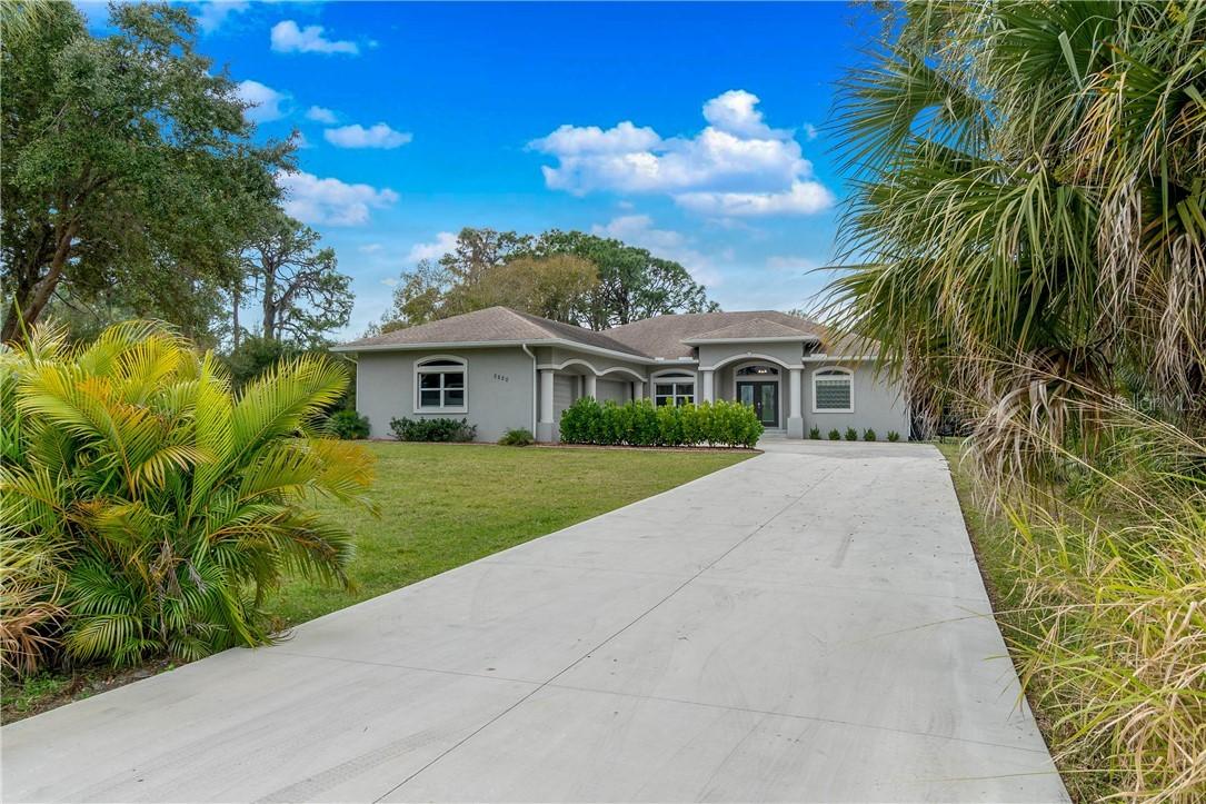 5820 Denison Dr., Venice, FL 34293