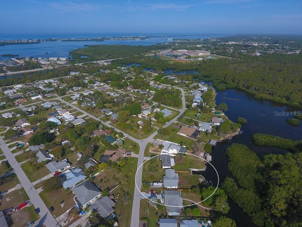 2128 Oyster Creek Dr., Englewood, FL 34224