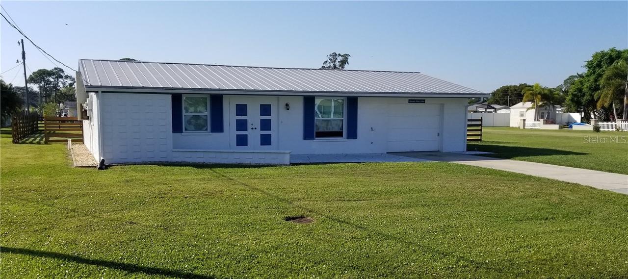 2069 Arkansas Ave., Englewood, FL 34224