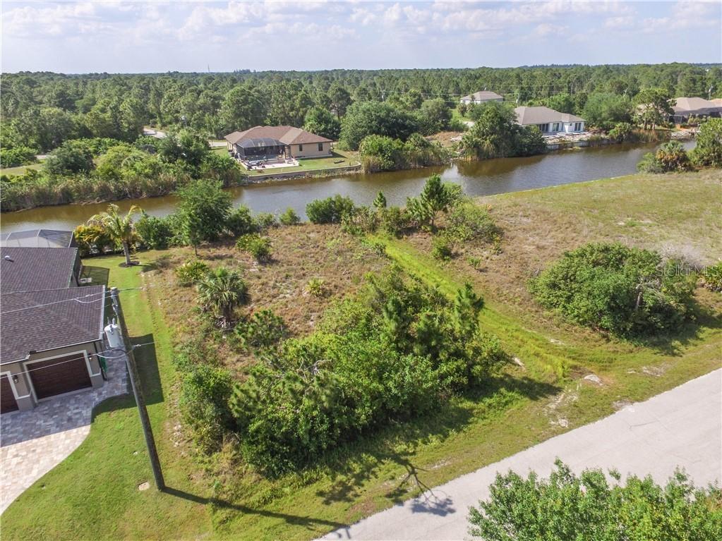 8391 Dafoe St., Port Charlotte, FL 33981