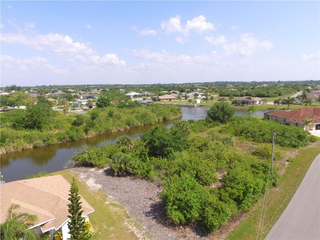 9418 Bluegill Cir., Port Charlotte, FL 33981