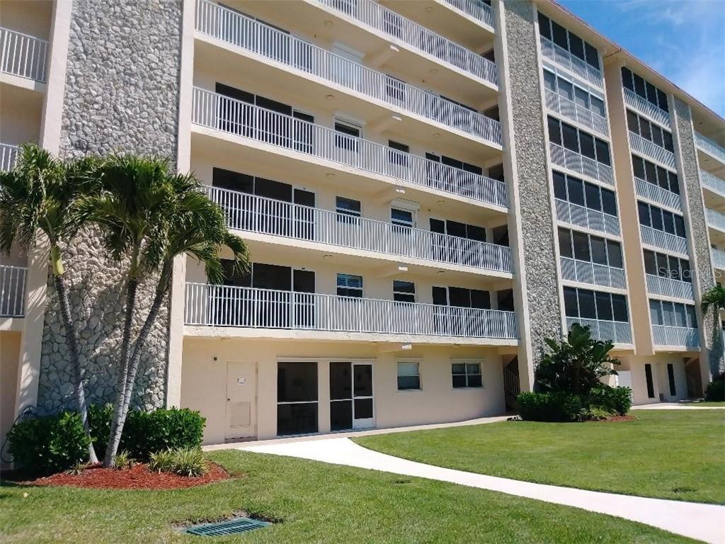 25710 Hickory Blvd. #106A, Bonita Springs, FL 34134