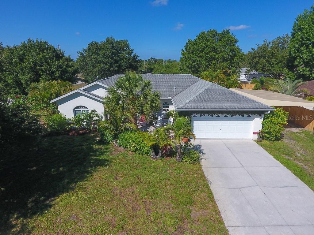 7267 Peacock Ln., Englewood, FL 34224