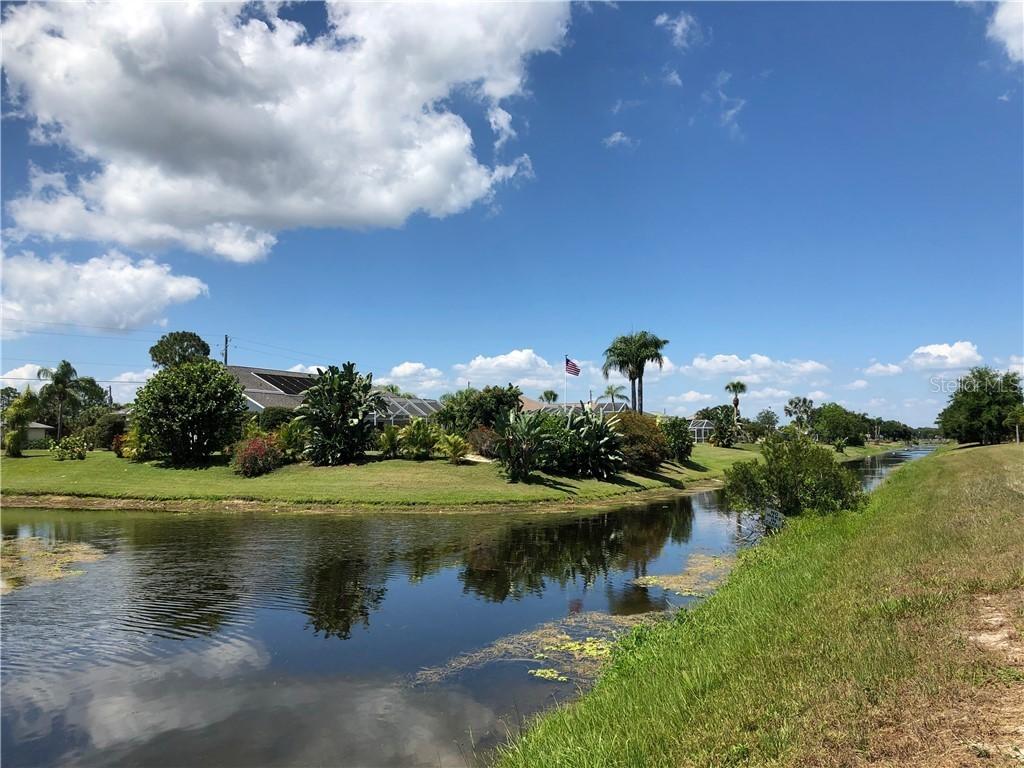 238 Broadmoor Ln., Rotonda West, FL 33947