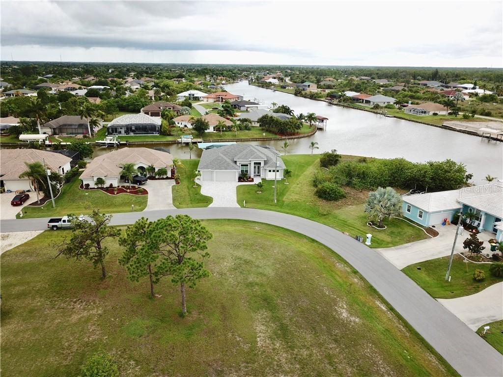 9305 Spring Cir., Port Charlotte, FL 33981