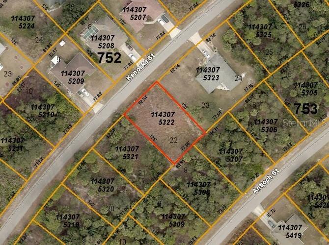 Kenoska St, North Port, FL 34288