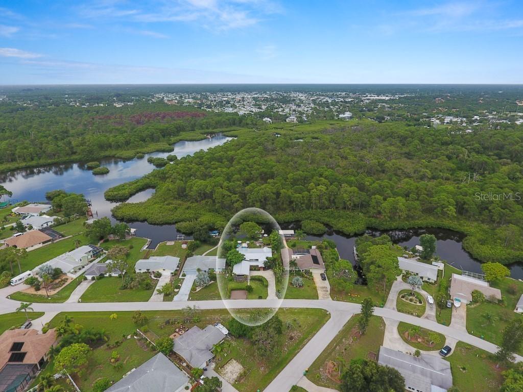 2136 Oyster Creek Dr., Englewood, FL 34224